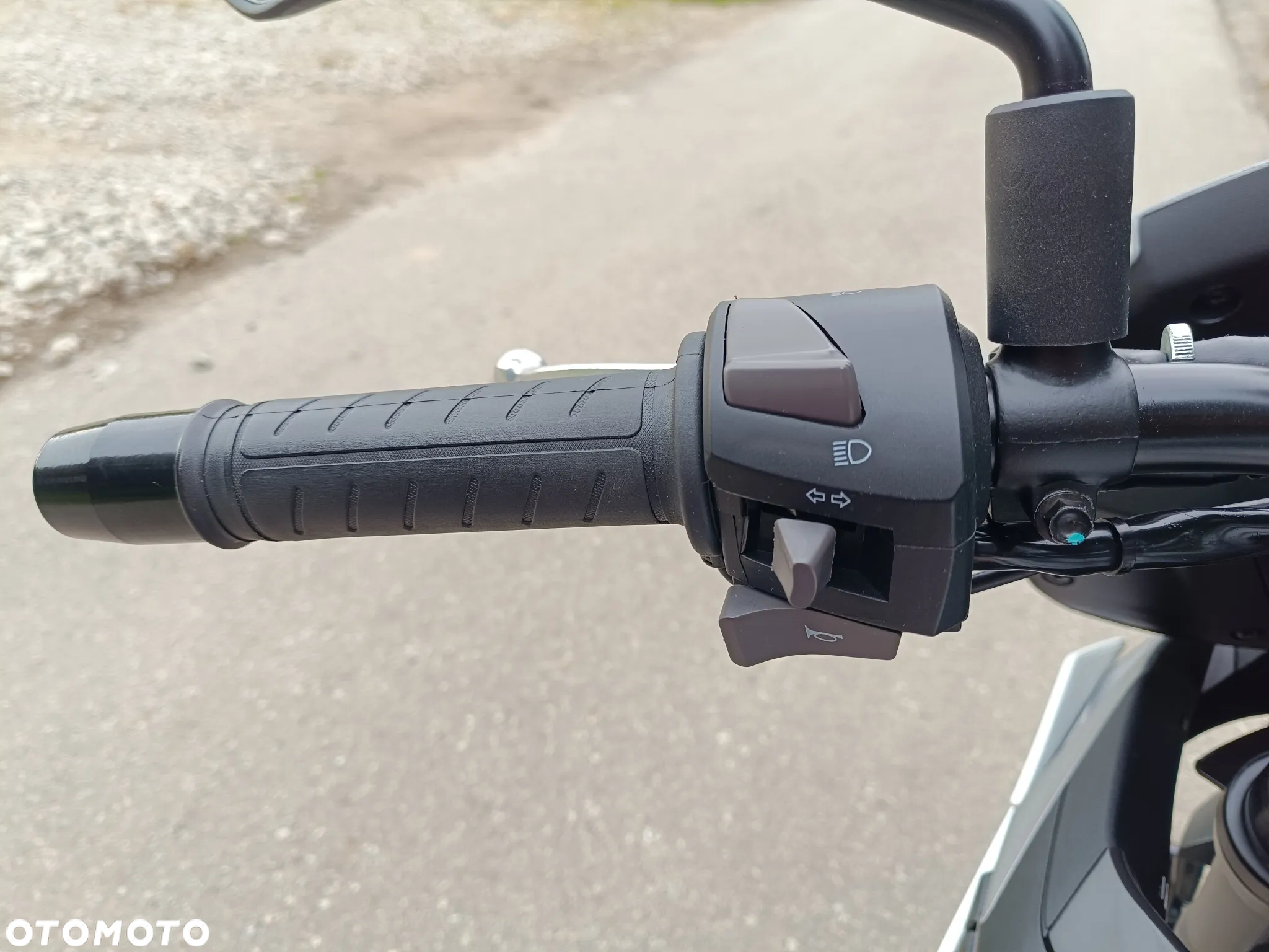 Aprilia Tuono - 18