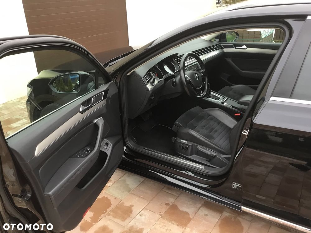 Volkswagen Passat 2.0 TDI SCR DSG Highline - 13