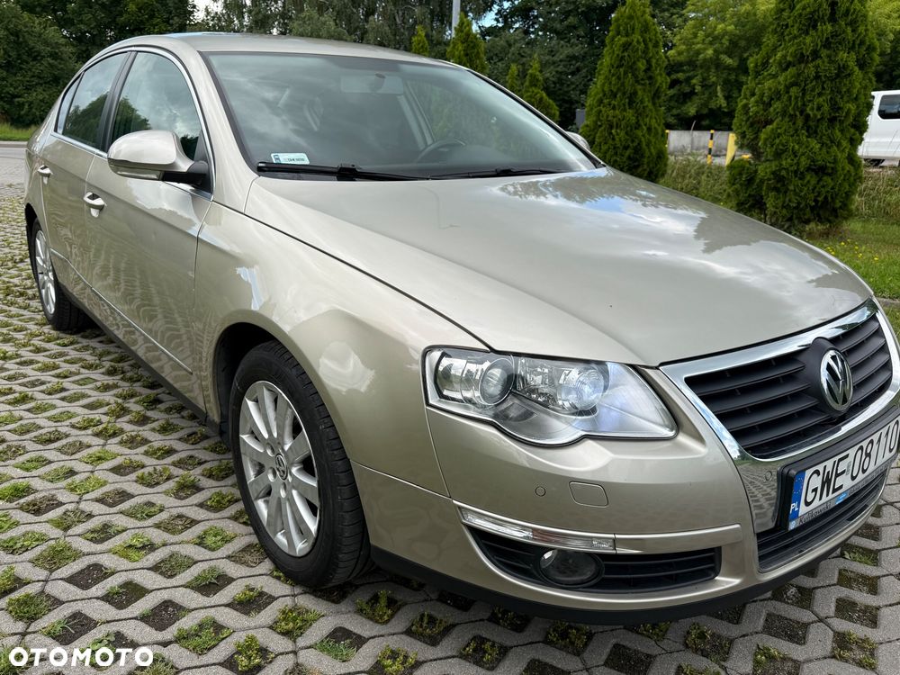 Volkswagen Passat 2.0 TDI DPF Trendline - 1