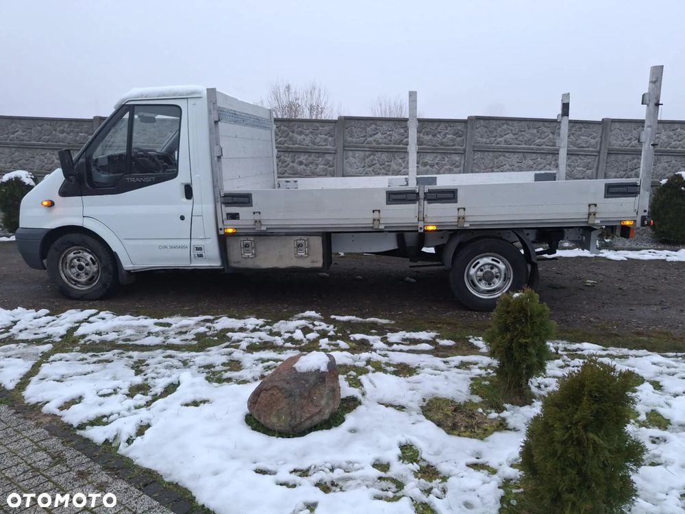 Ford Transit - 1