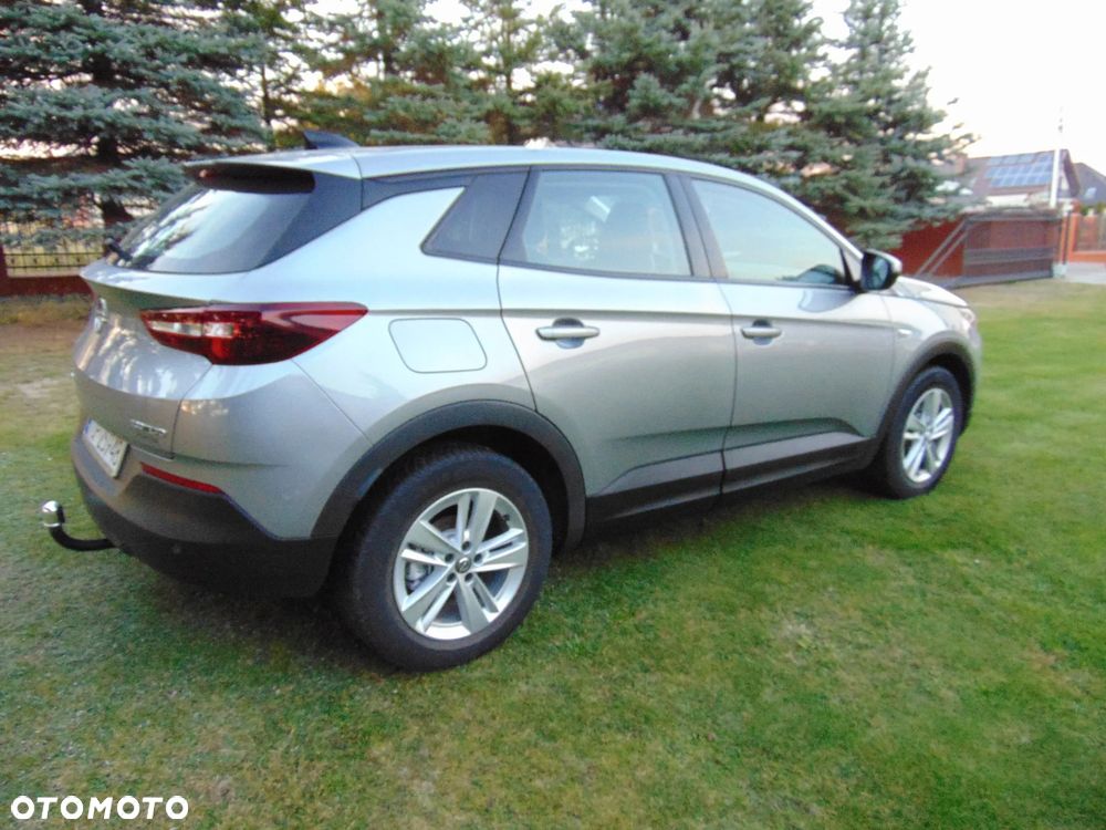 Opel Grandland X - 11