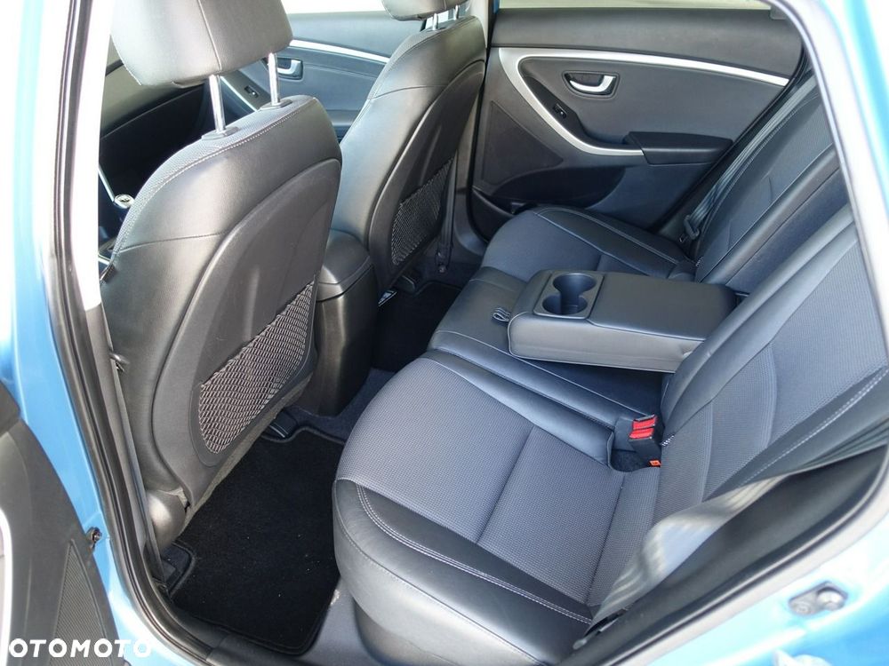 Hyundai i30 1.4 Premium - 18
