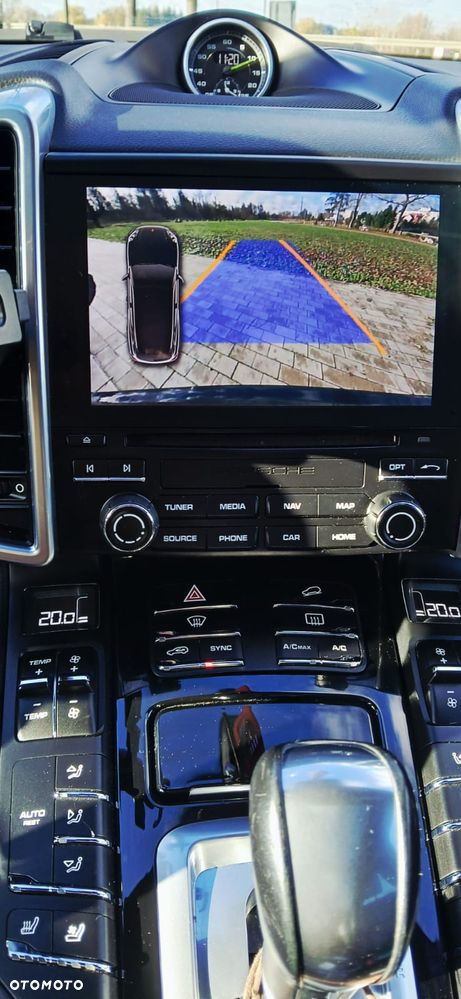 Porsche Cayenne S E-Hybrid - 8