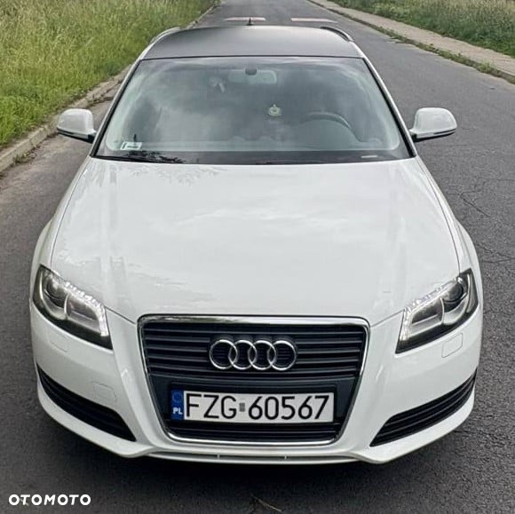 Audi A3 1.4 TFSI Ambiente - 2