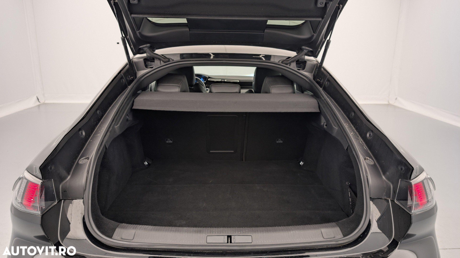 Peugeot 508 SW 1.2 PureTech S&S EAT8 Allure Pack - 9