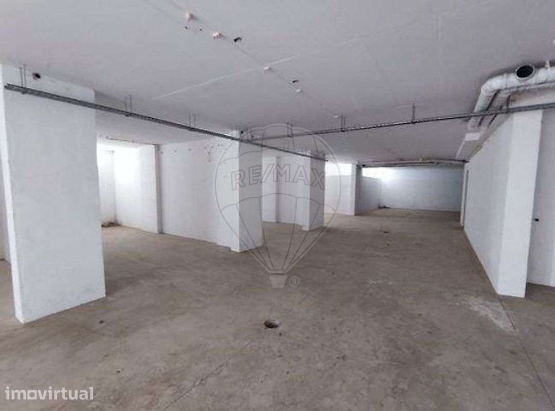 Garagem  para venda - Grande imagem: 2/3