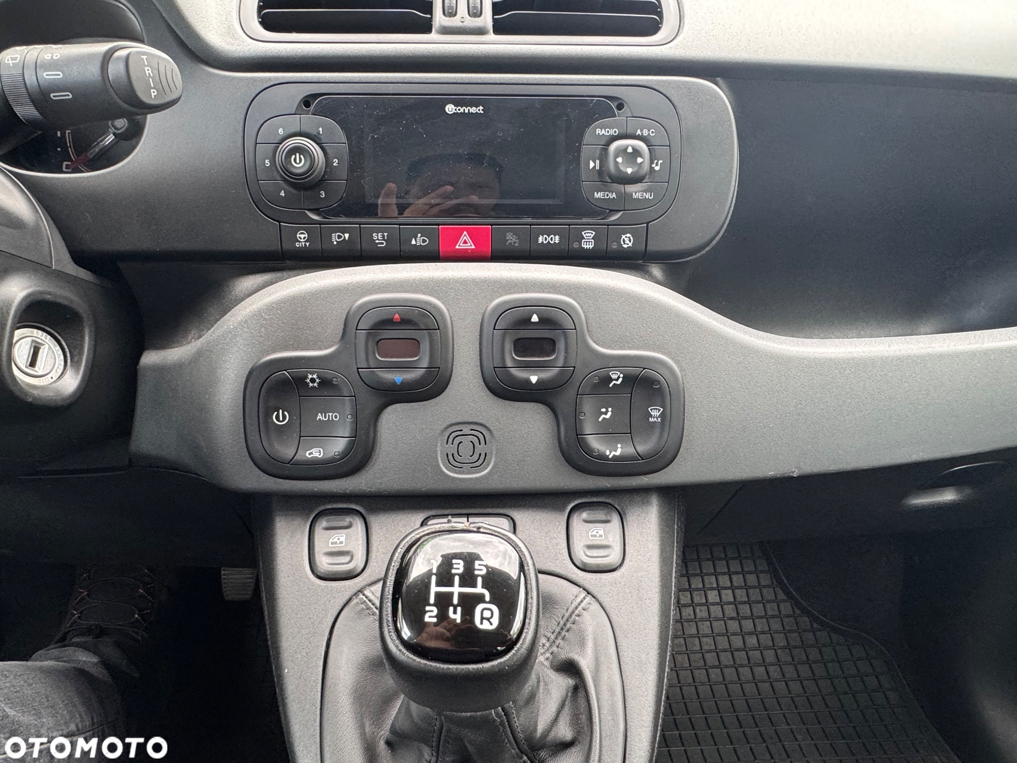Fiat Panda 1.2 Lounge EU6 - 28