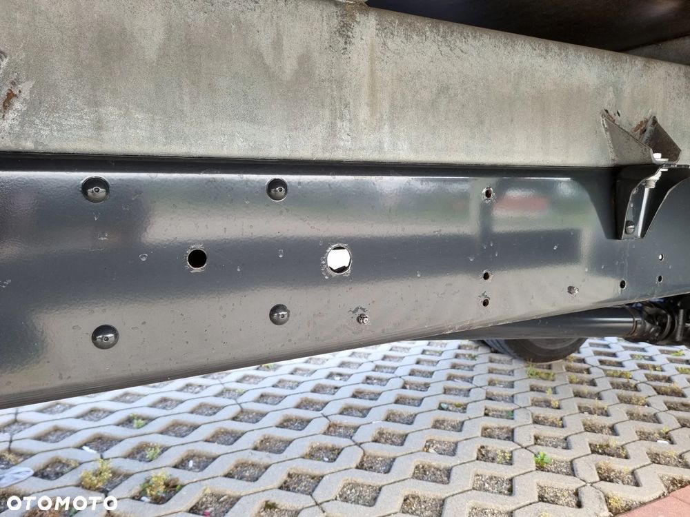 Iveco Daily 50-180 3.0 HPi 180KM 12-Palet Skrzynia dł 5.8 - 13