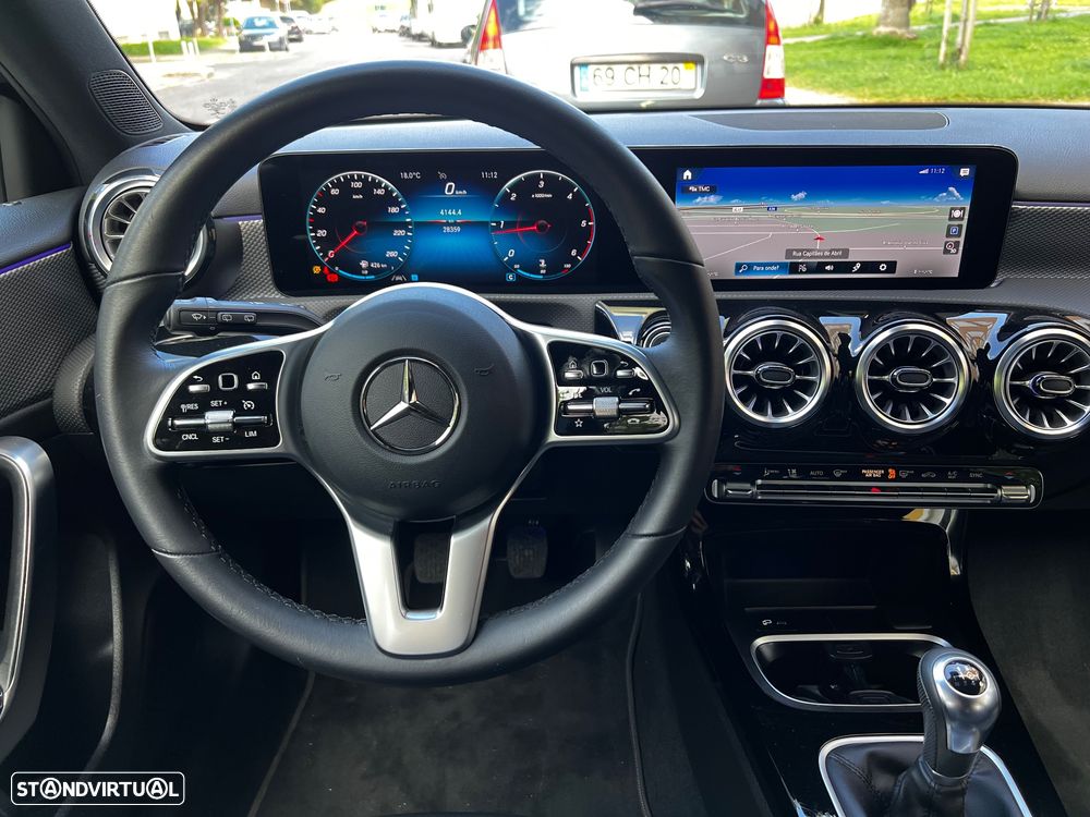 Mercedes-Benz A 180 d Style Plus - 30