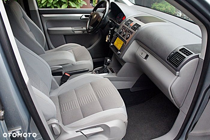 Volkswagen Touran 1.4 TSI DSG Highline - 17