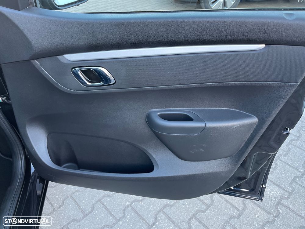Dacia Spring Comfort Plus - 22