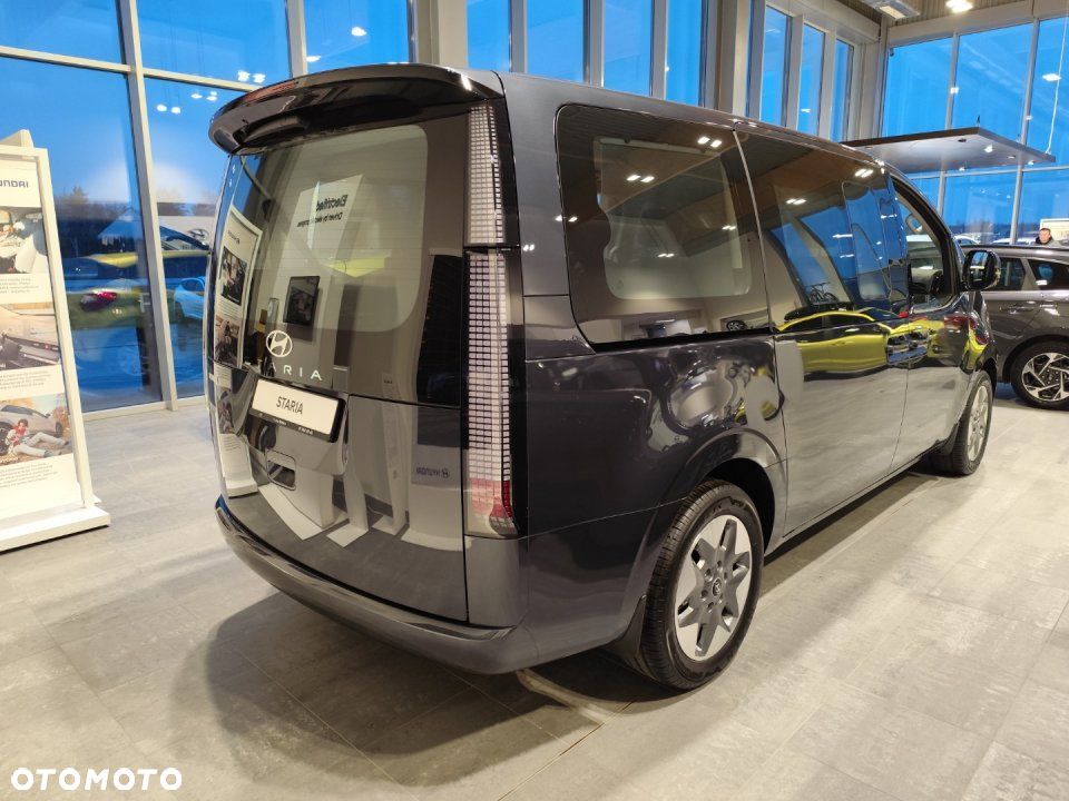 Hyundai Staria - 4