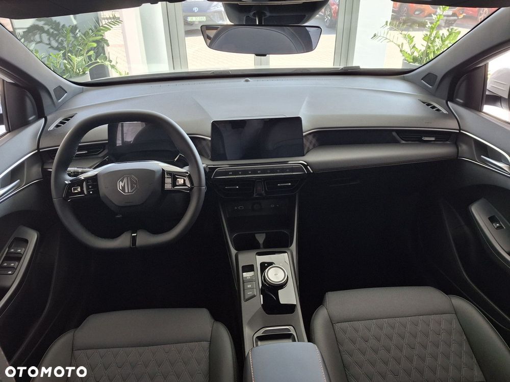 MG MG3 - 13