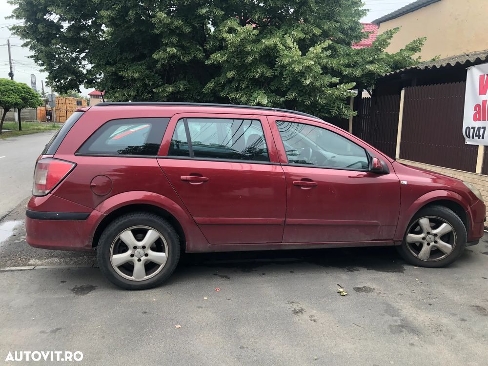 Opel Astra 1.3 CDTI Enjoy - 2