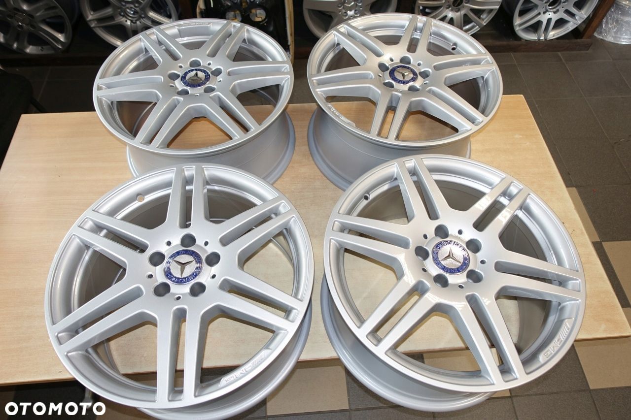 Mercedes w212 felgi 18 4szt e-klasa AMG IDEALNE w207 2124012302 - 1