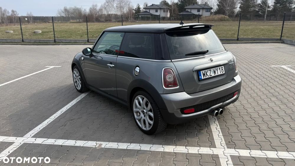 MINI Cooper S - 6