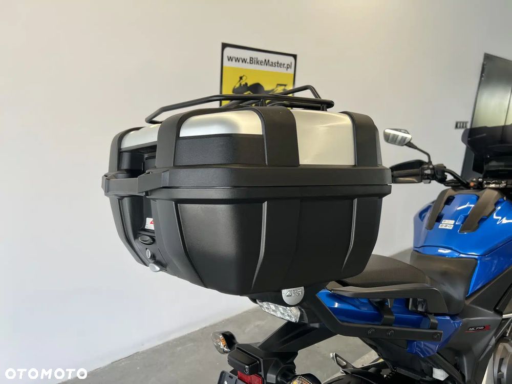 Honda NC - 30