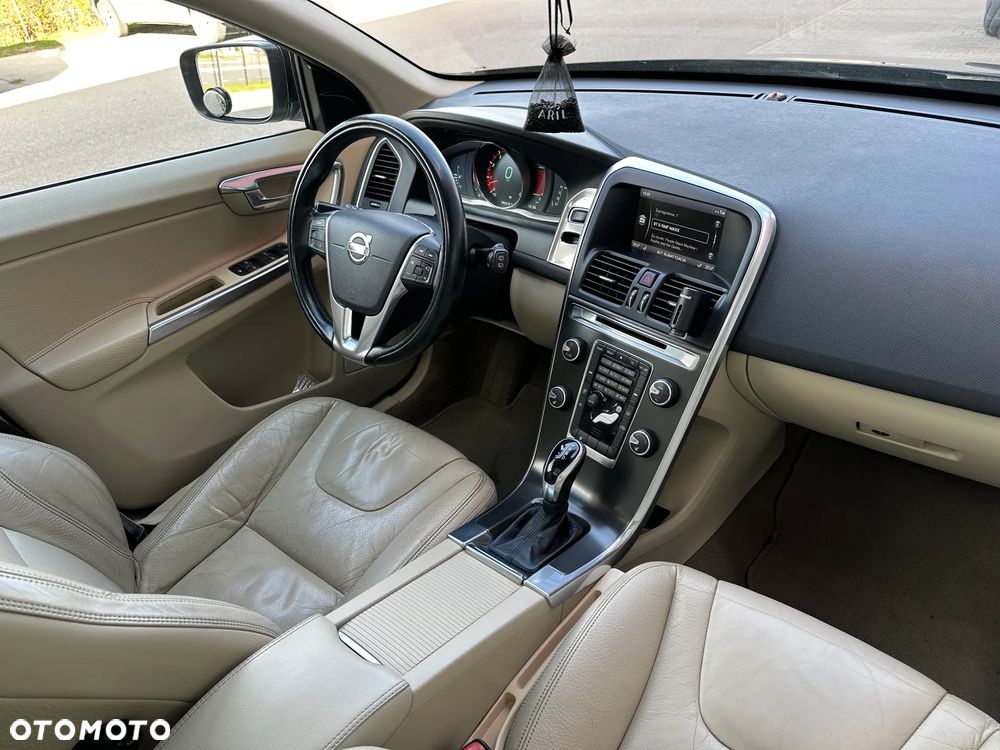 Volvo XC 60 - 3