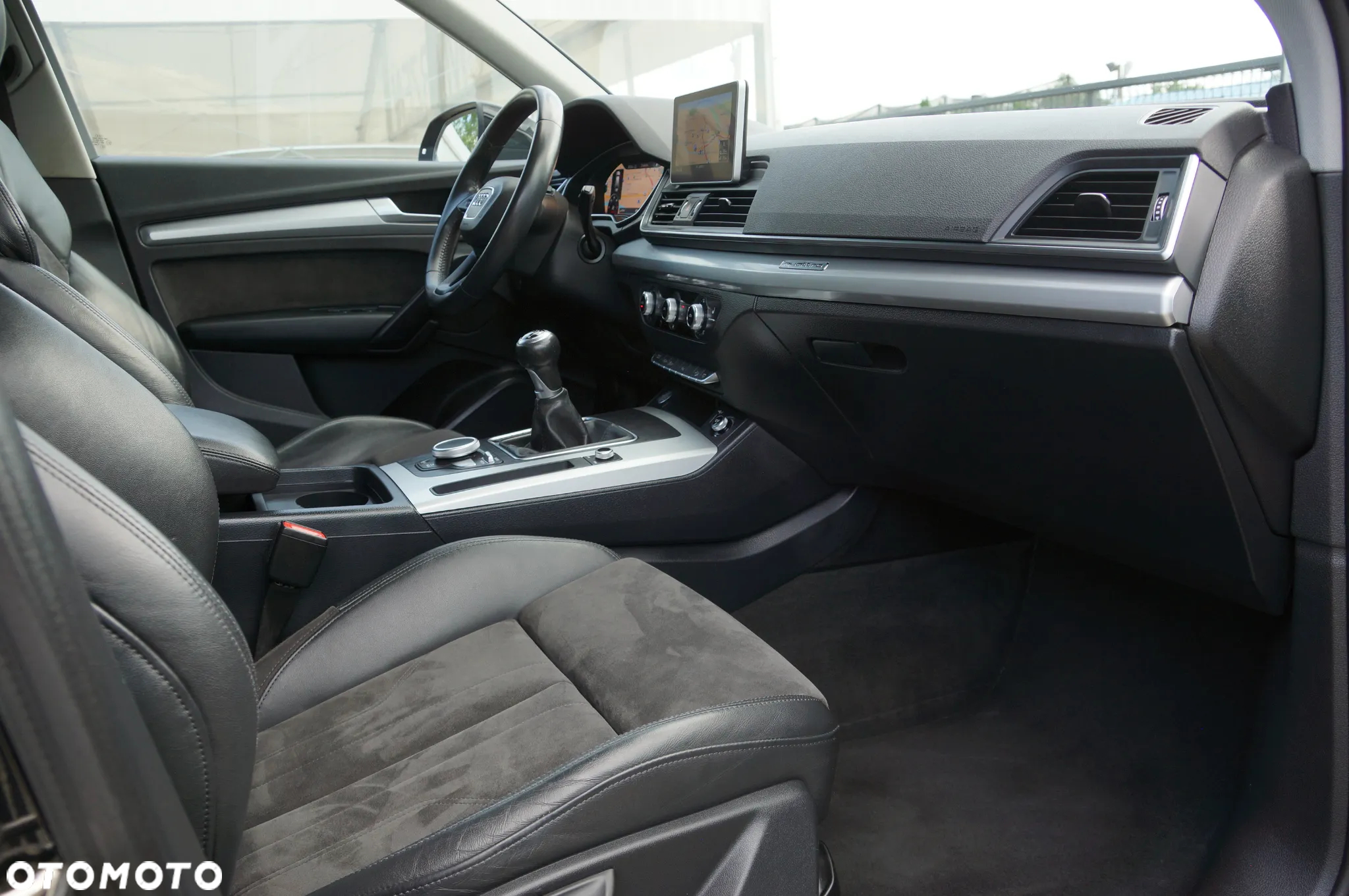 Audi Q5 2.0 TDI quattro - 29