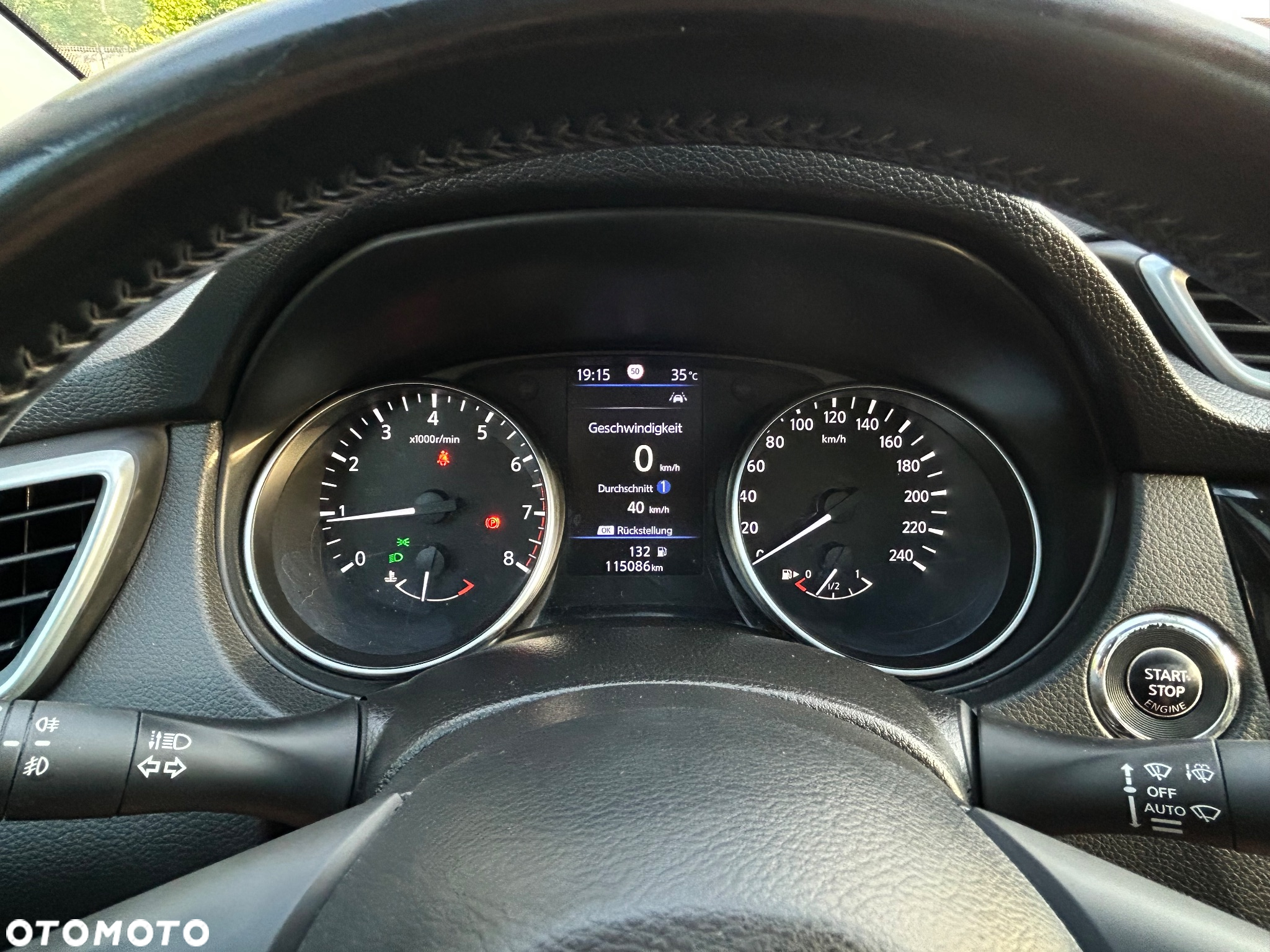 Nissan Qashqai - 30