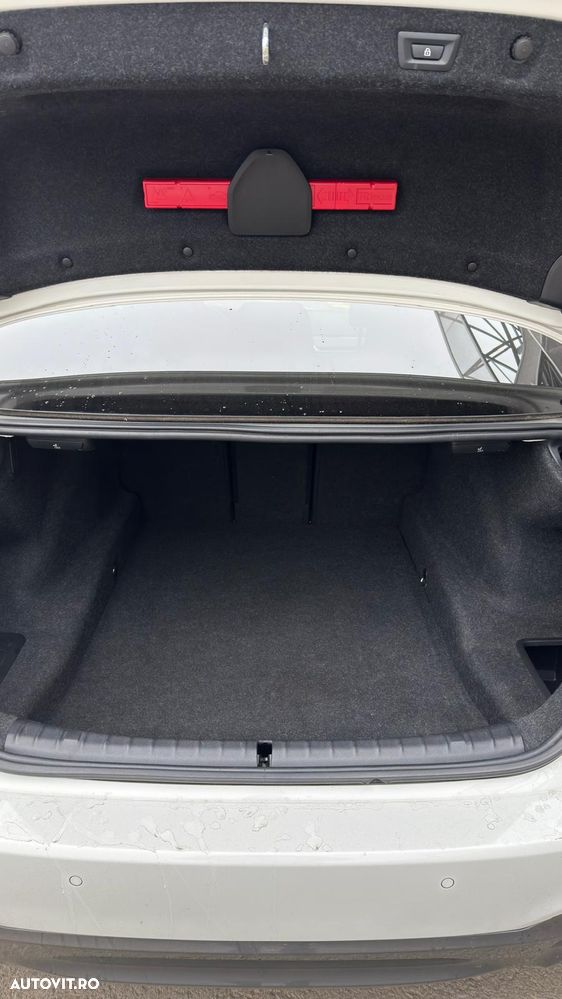 BMW Seria 5 530i Aut. M Sport Edition - 15
