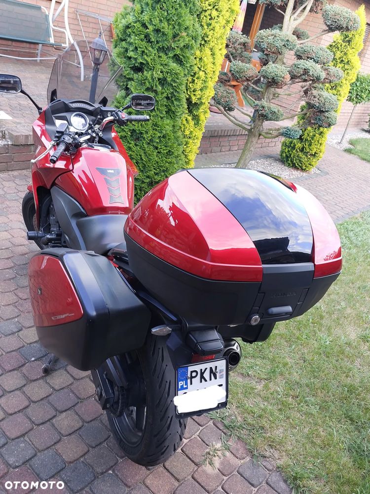 Honda CBF - 9