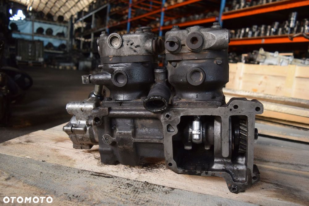 KOMPRESOR POWIETRZA MAN TGA F2000 D28 - 1