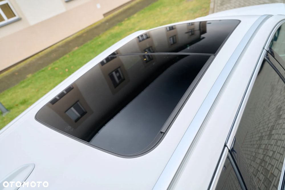 Volvo V90 D4 Geartronic R Design - 23