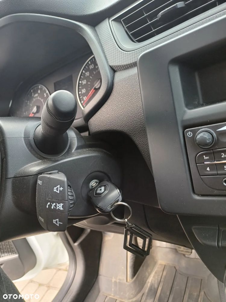 Renault EXPRESS - 13