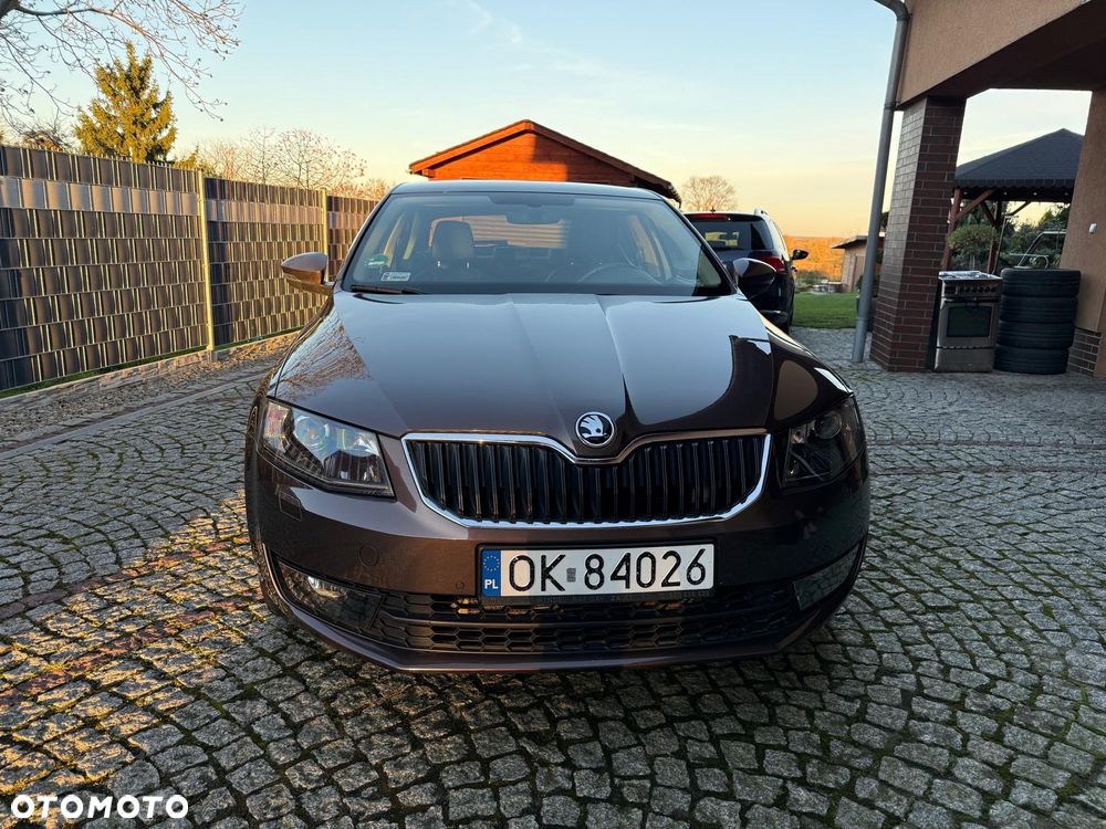 Skoda Octavia 1.8 TSI L&K DSG - 3