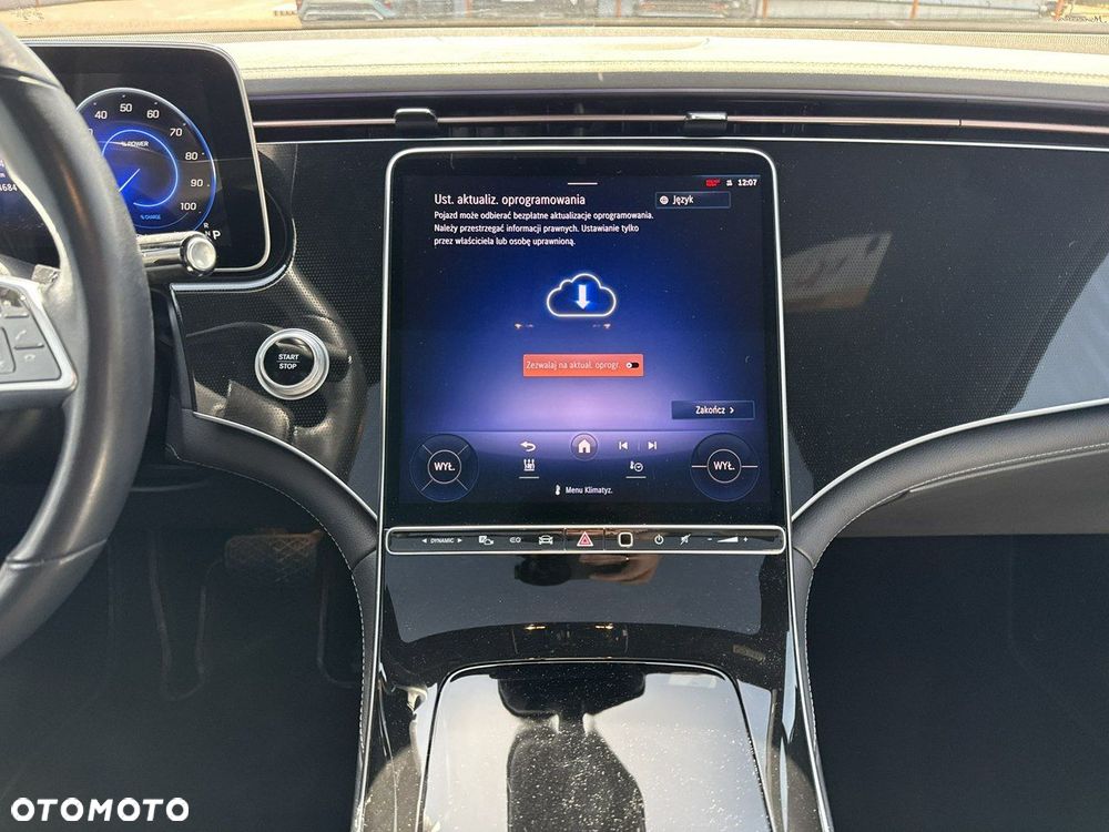 Mercedes-Benz EQE 350 89kWh 4-Matic AMG Line - 25