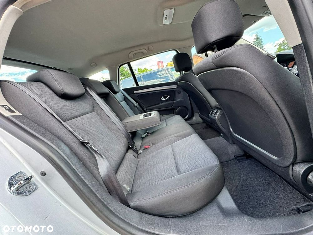 Renault Laguna 2.0 16V Dynamique - 24