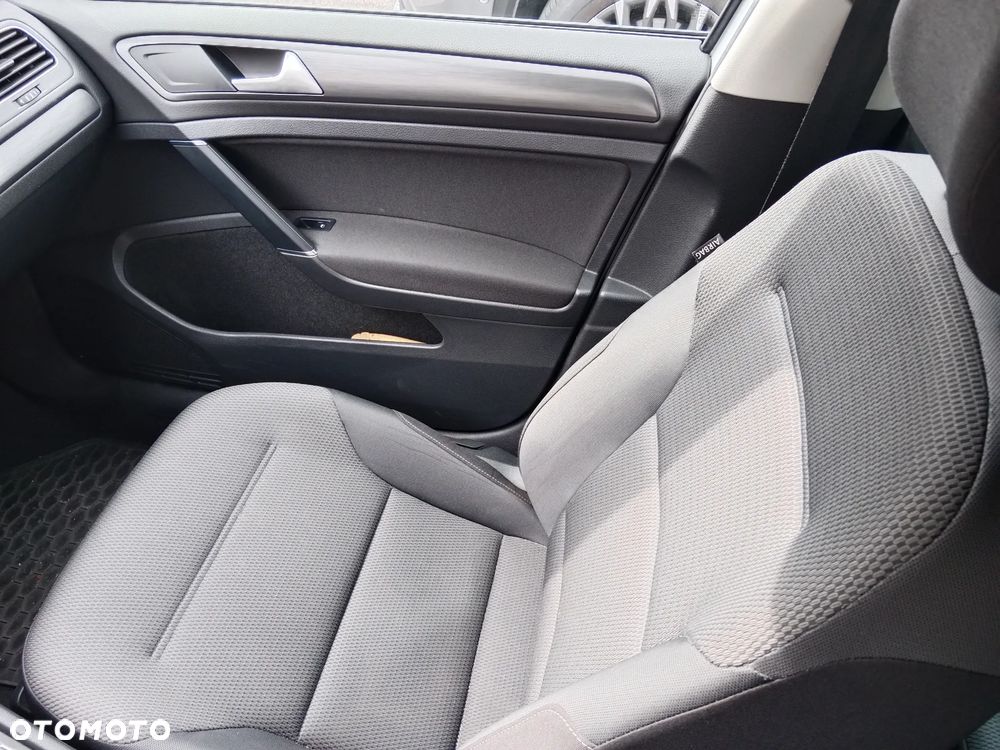 Volkswagen Golf Variant 1.5 TSI BMT Comfortline - 11