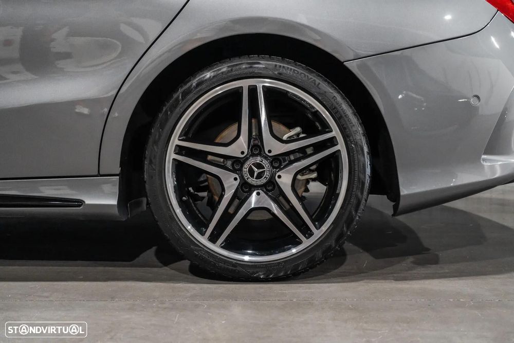 Mercedes-Benz CLA 220 d Shooting Brake AMG Line Aut. - 31