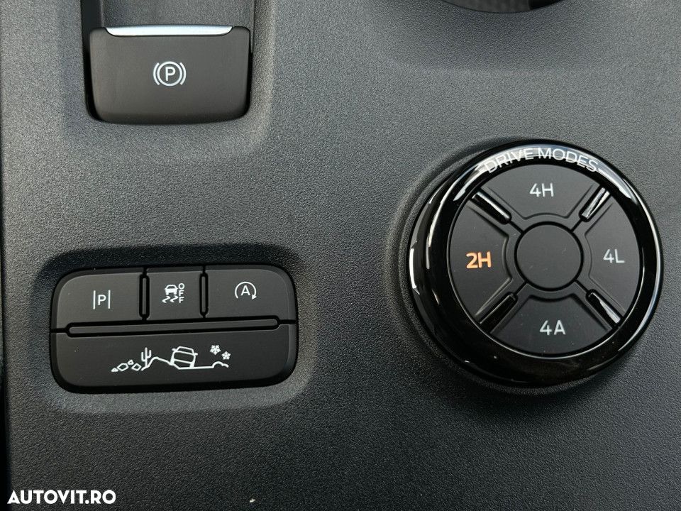 Ford Ranger Pick-Up 3.0 TD 240 CP 10AT 4x4 Double Cab Wildtrak - 33