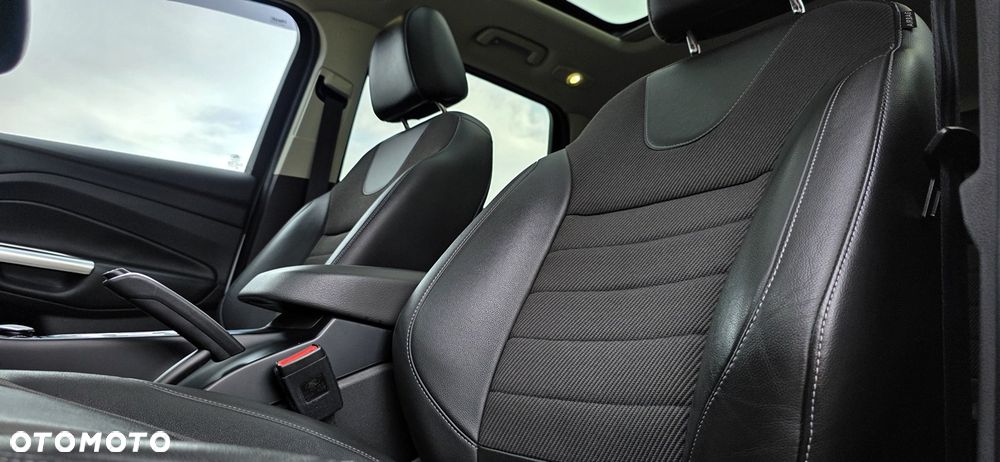 Ford Kuga 2.0 TDCi 4WD Titanium - 12