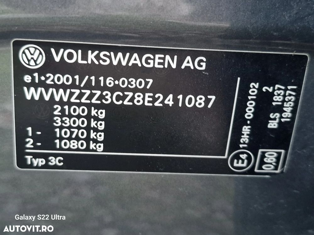 Volkswagen Passat 1.9 TDI DPF BlueMotion - 17
