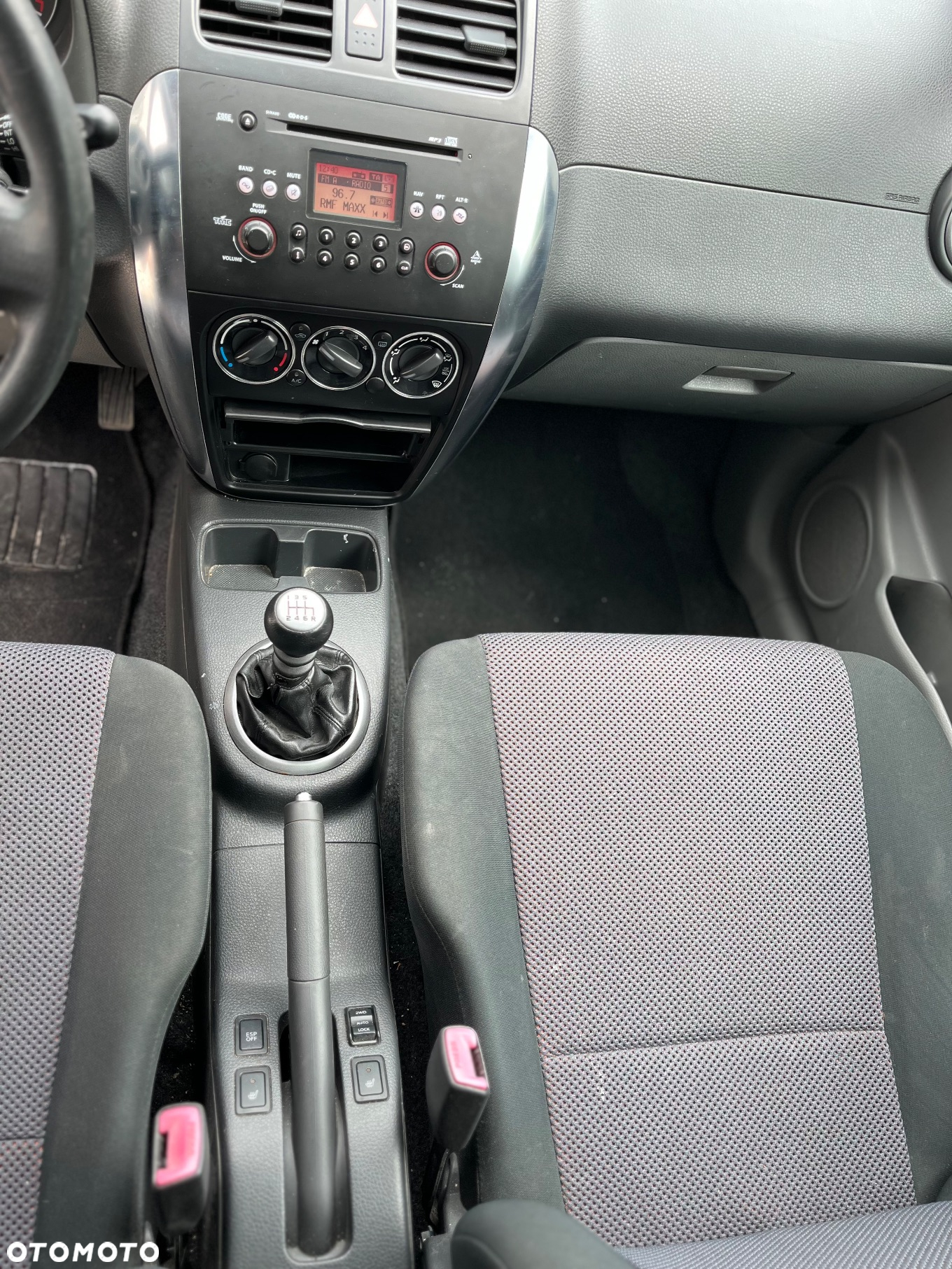 Suzuki SX4 1.9 DDiS 4WD GS / Premium - 8