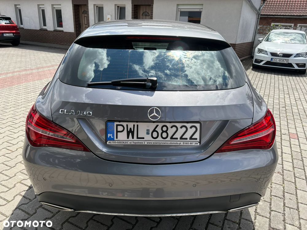 Mercedes-Benz CLA - 5