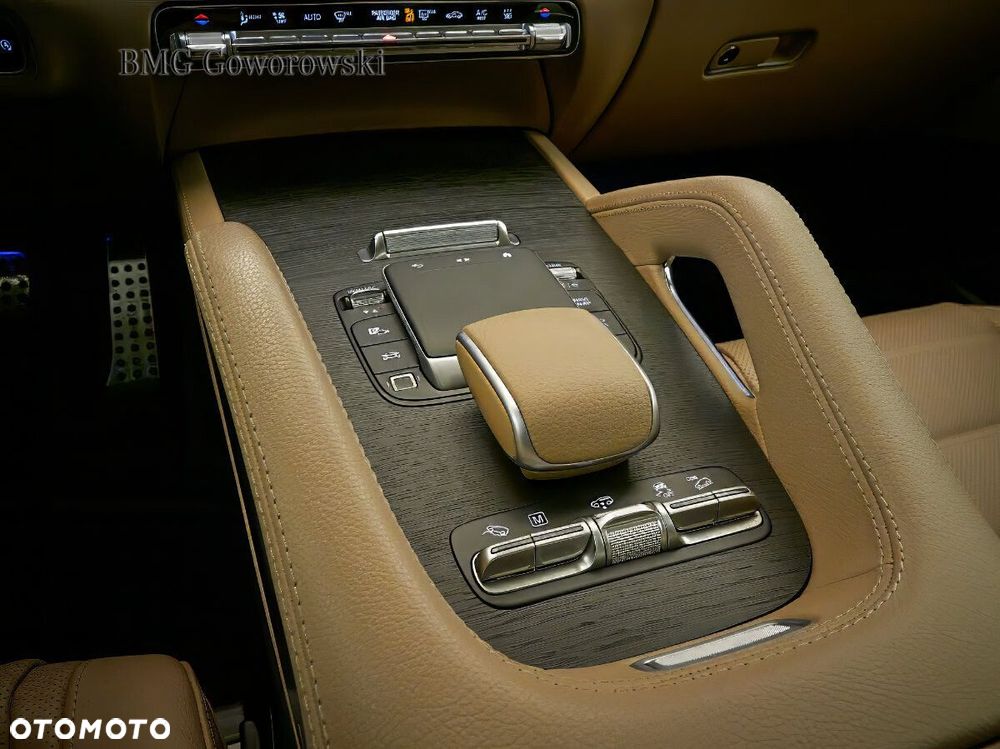 Mercedes-Benz GLS - 17