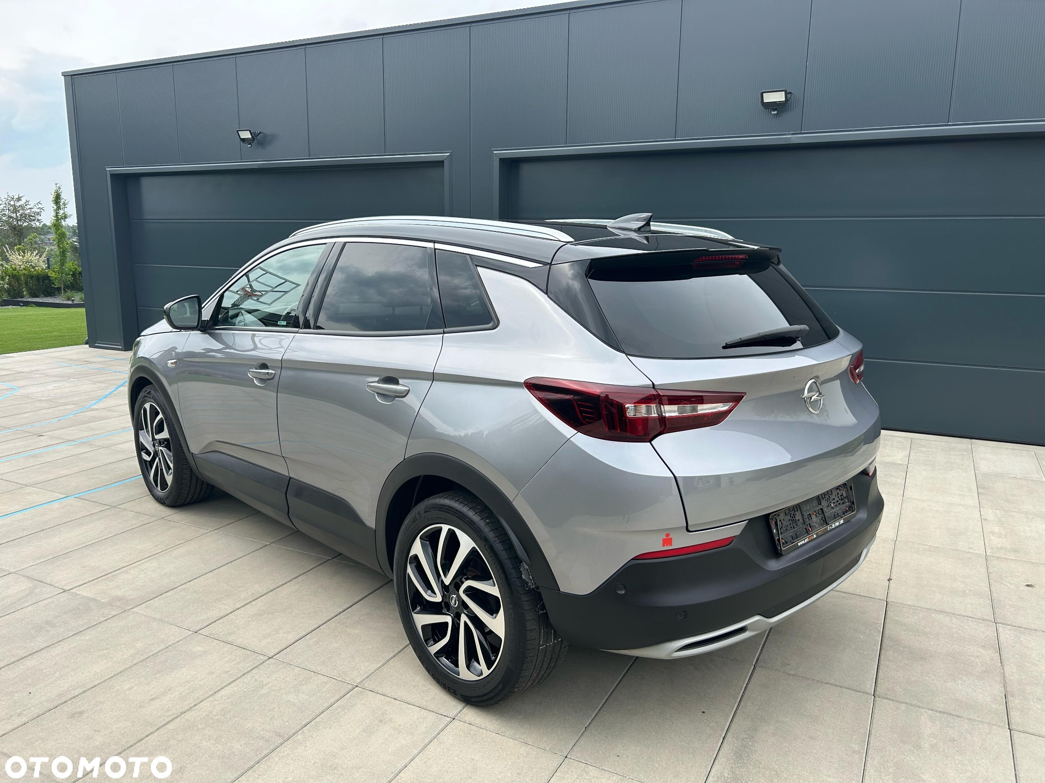 Opel Grandland X 1.6 D Start/Stop Automatik Business Edition - 3