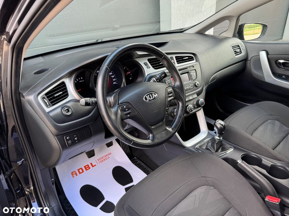 Kia Ceed 1.4 CVVT - 21