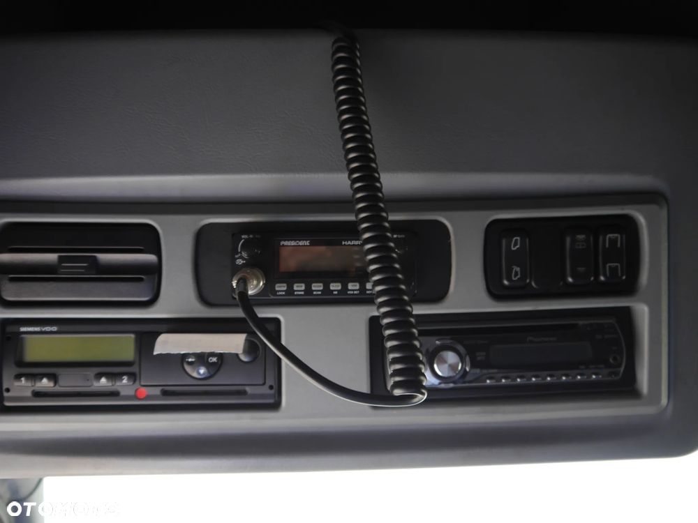 Mercedes-Benz ATEGO 1218 - 12