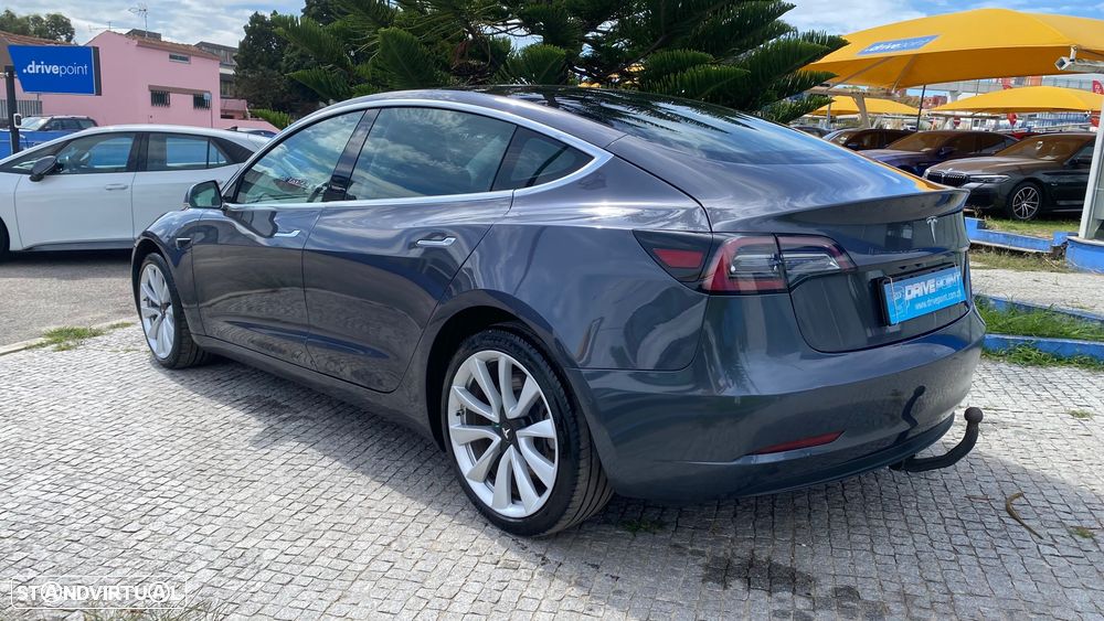 Tesla Model 3 Standard Range Plus RWD - 11
