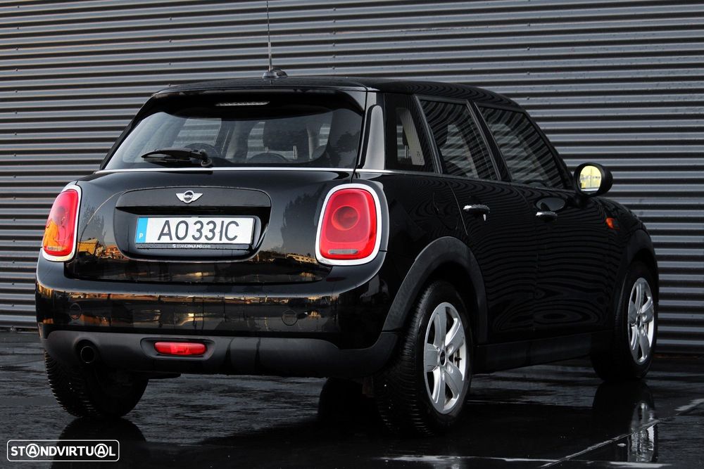 MINI 5 Portas One - 13