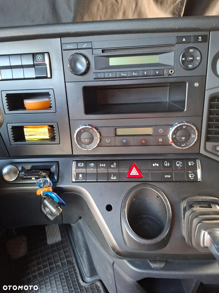 Mercedes-Benz ACTROS 2551 - 11