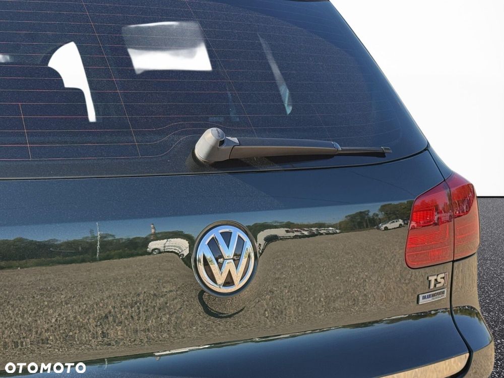 Volkswagen Tiguan - 14