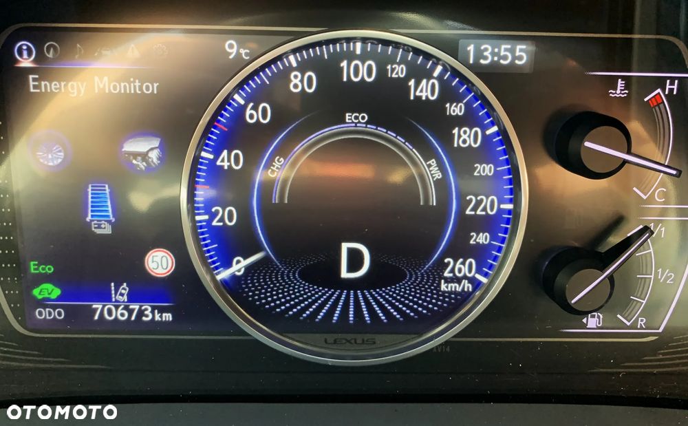 Lexus ES 300h Business Edition - 24