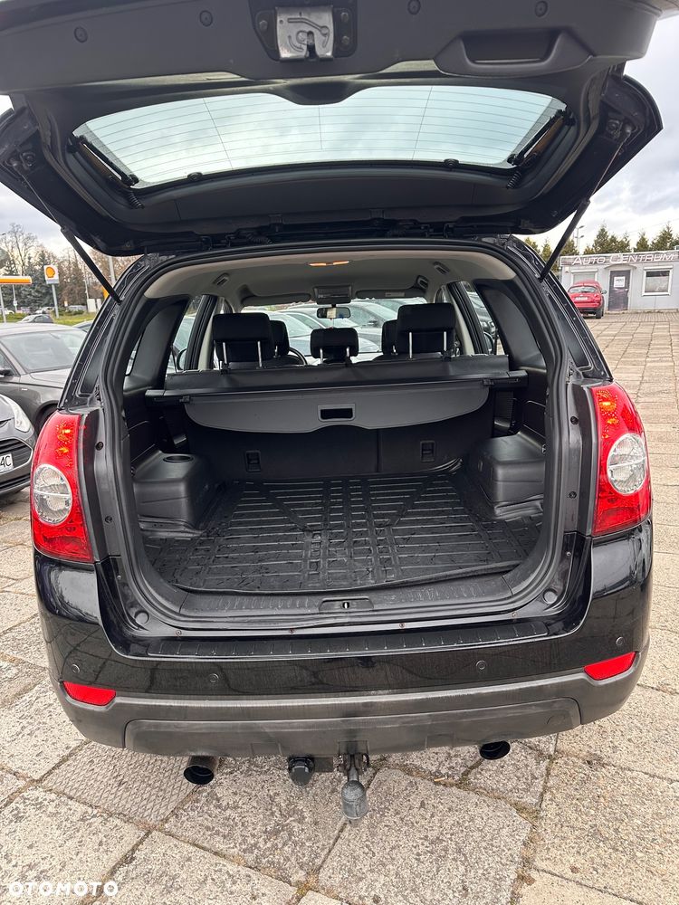 Chevrolet Captiva 2.0 4WD 5 Sitzer LS - 8