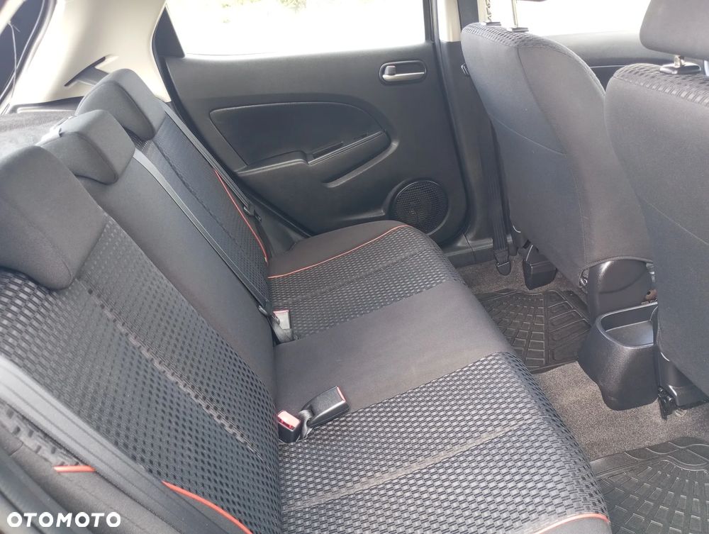 Mazda 2 1.3 Dynamic - 8
